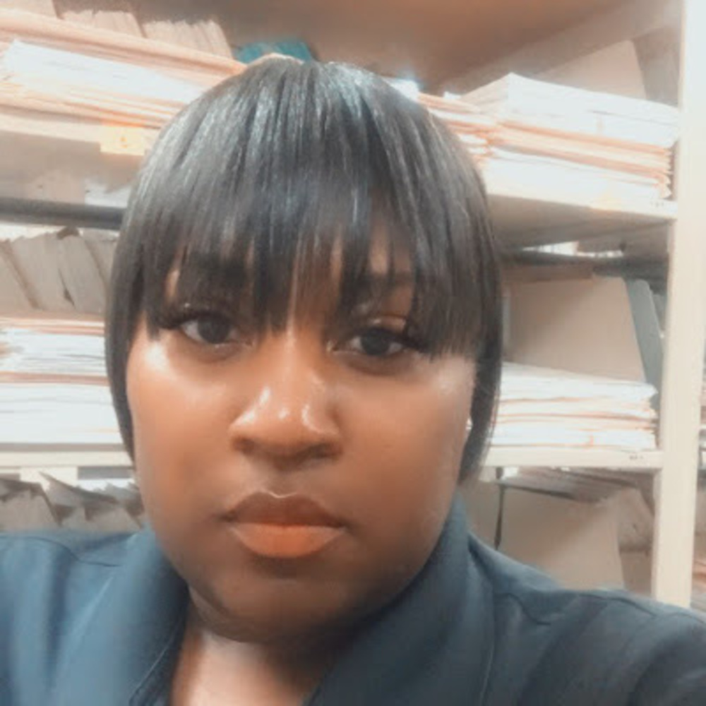 Meet your Posher, Andrea